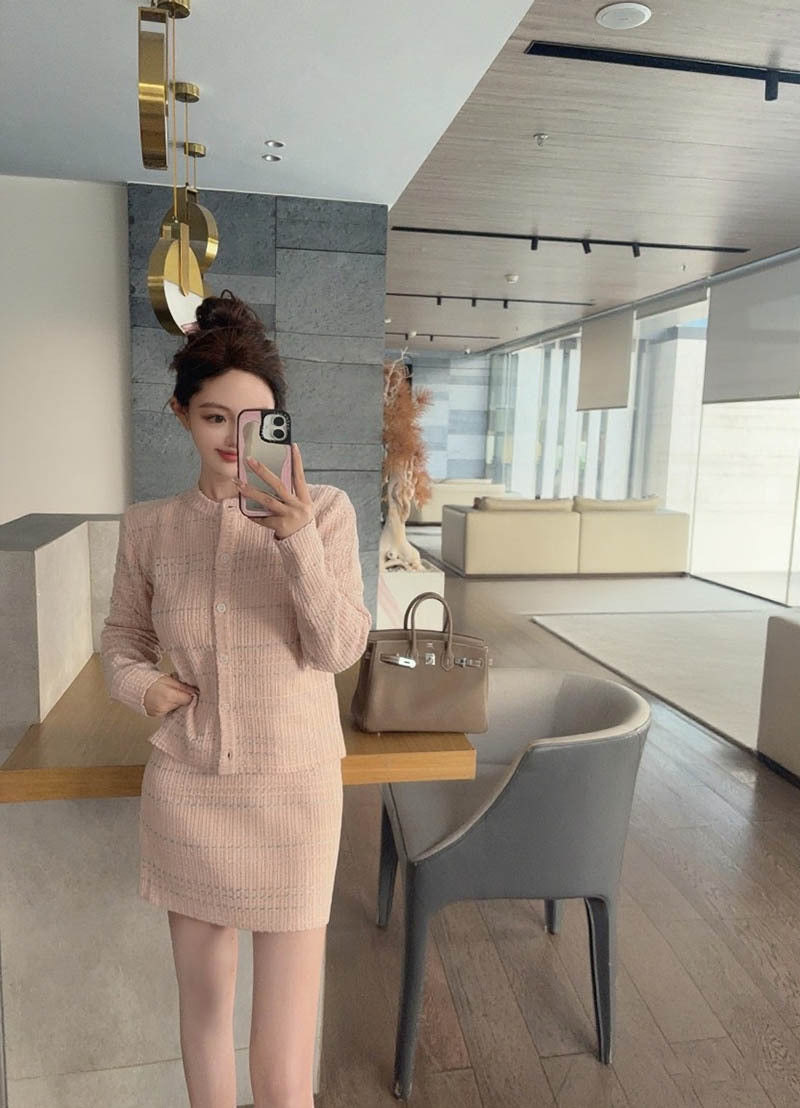 Wool skirt suit